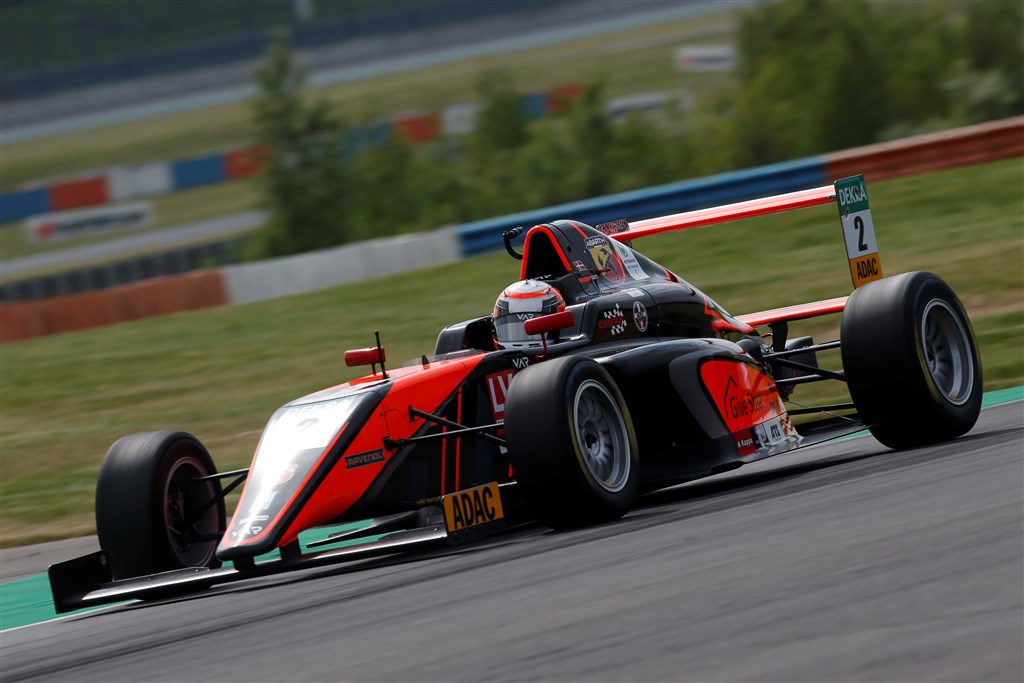 (Foto: Van Amersfoort Racing)